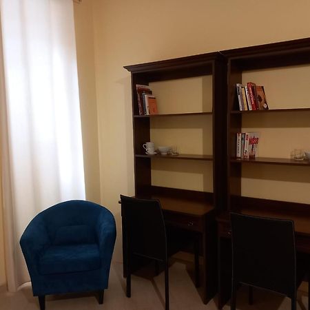 Narbone 42 Hotel Palermo Bagian luar foto