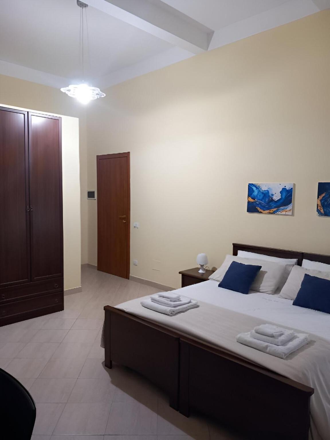 Narbone 42 Hotel Palermo Bagian luar foto